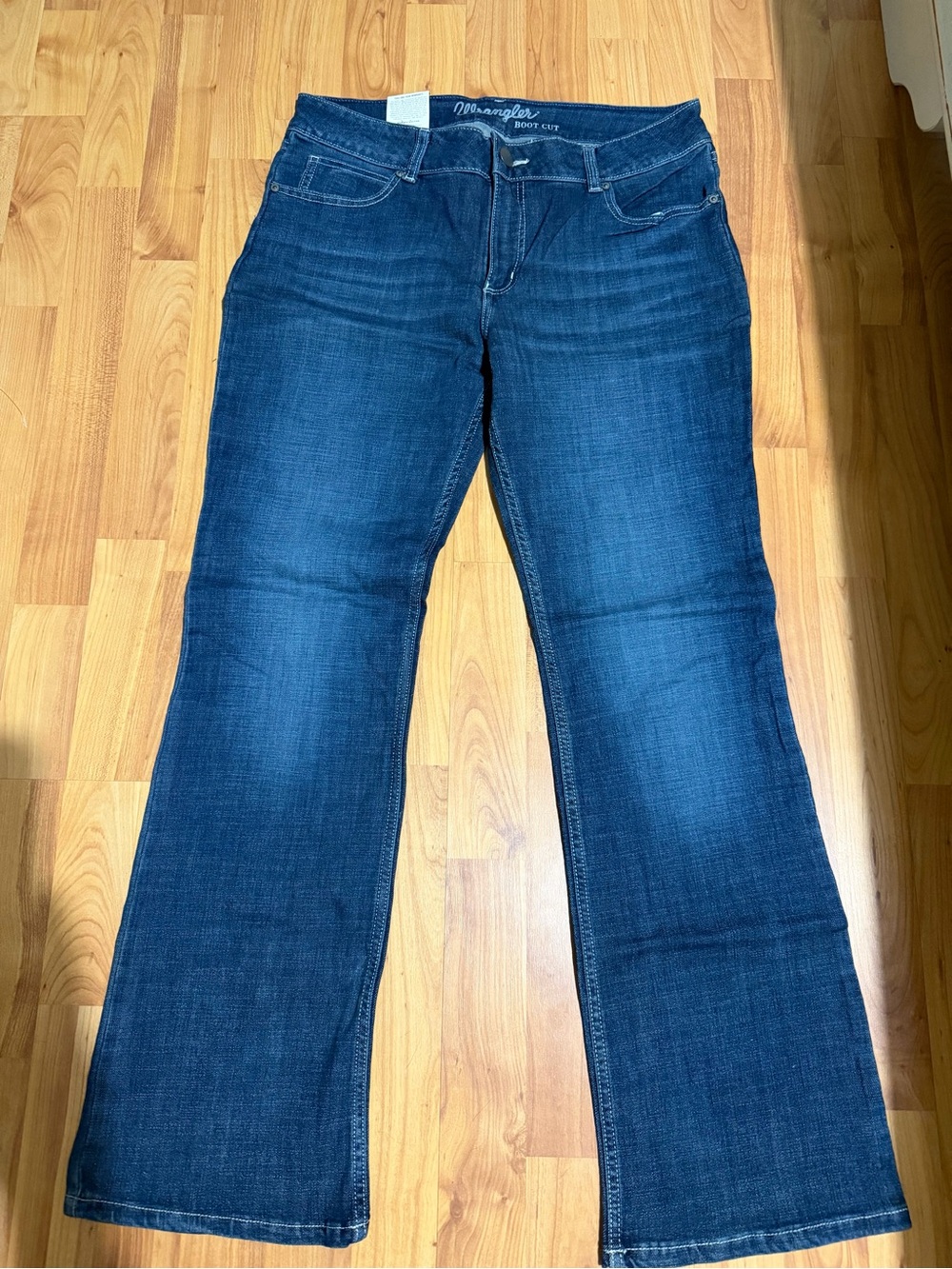 Wrangler Women's Dark Blue Boot Cut Jeans NWT